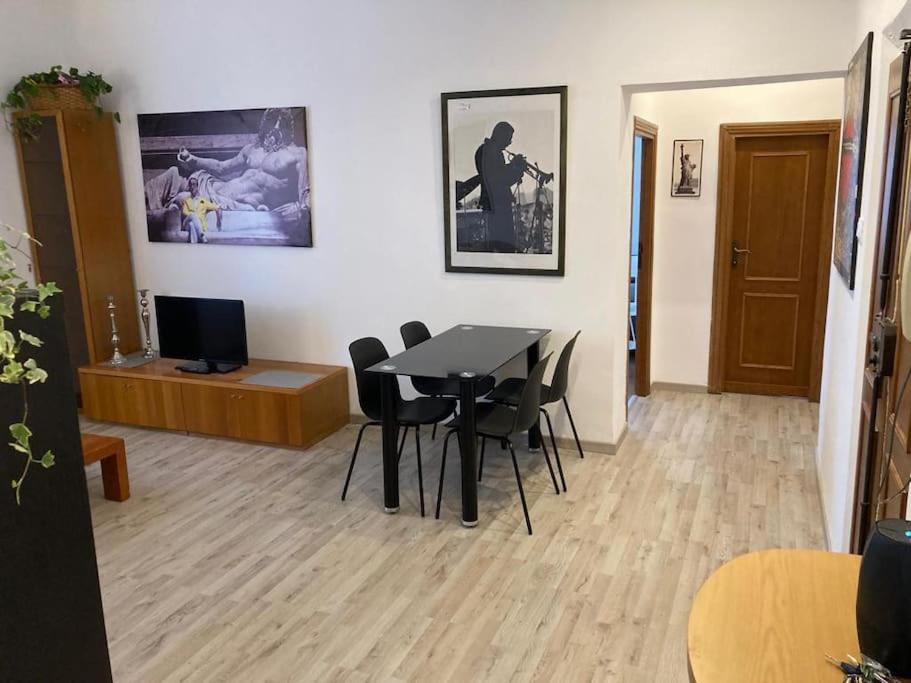 Cassia Nerone Appartamento Tranquillo E Silenzioso Rome Bagian luar foto